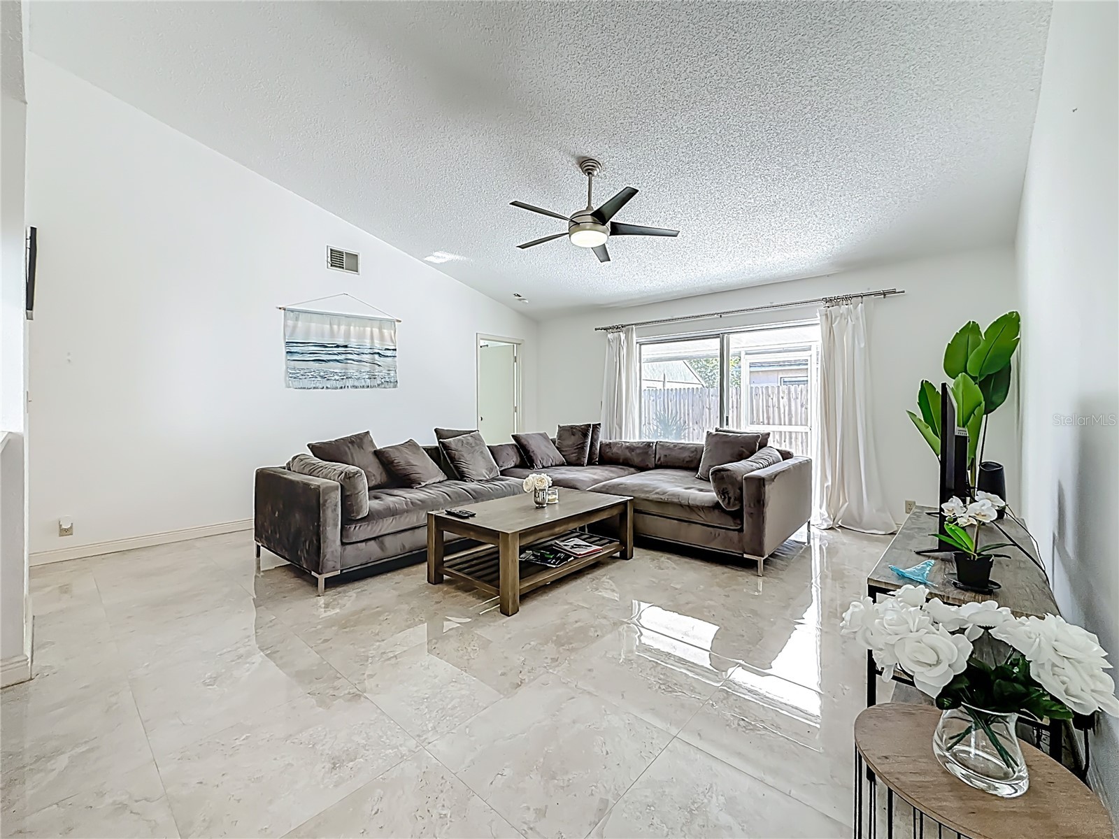 1909 Castle Bay Court Oldsmar FL 34677 TB8436254 image2