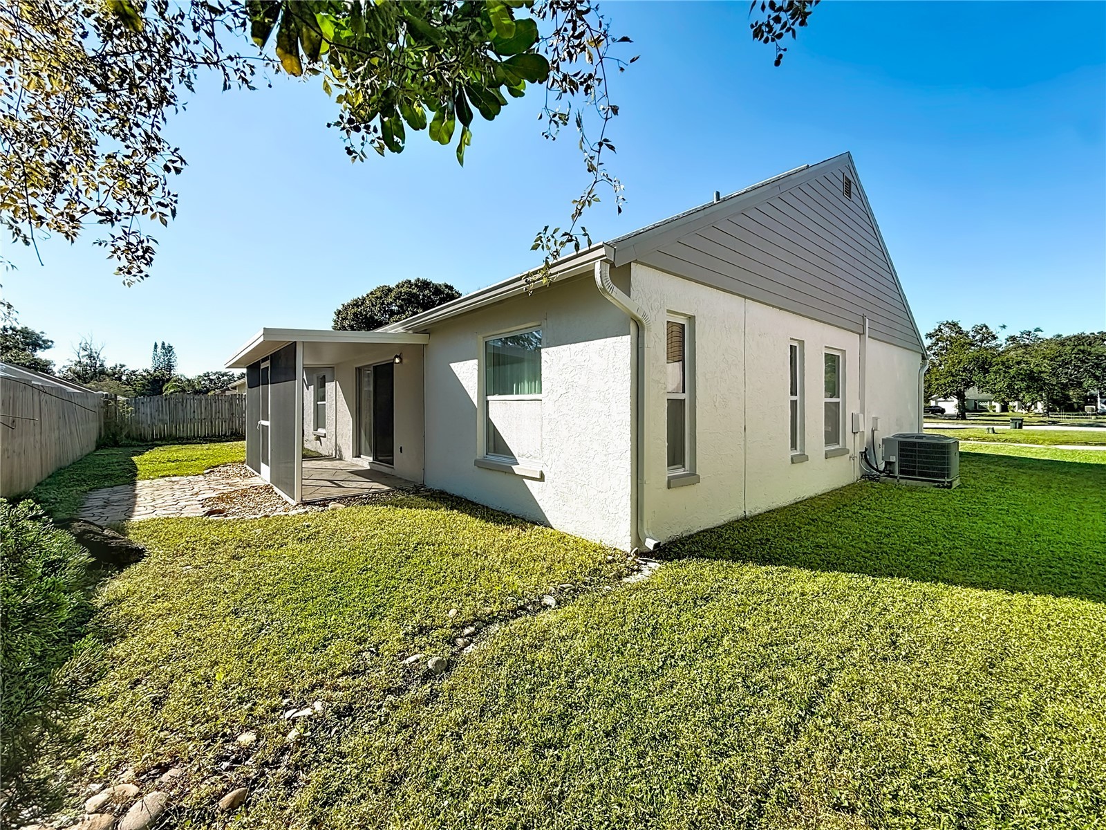 1909 Castle Bay Court Oldsmar FL 34677 TB8436254 image42