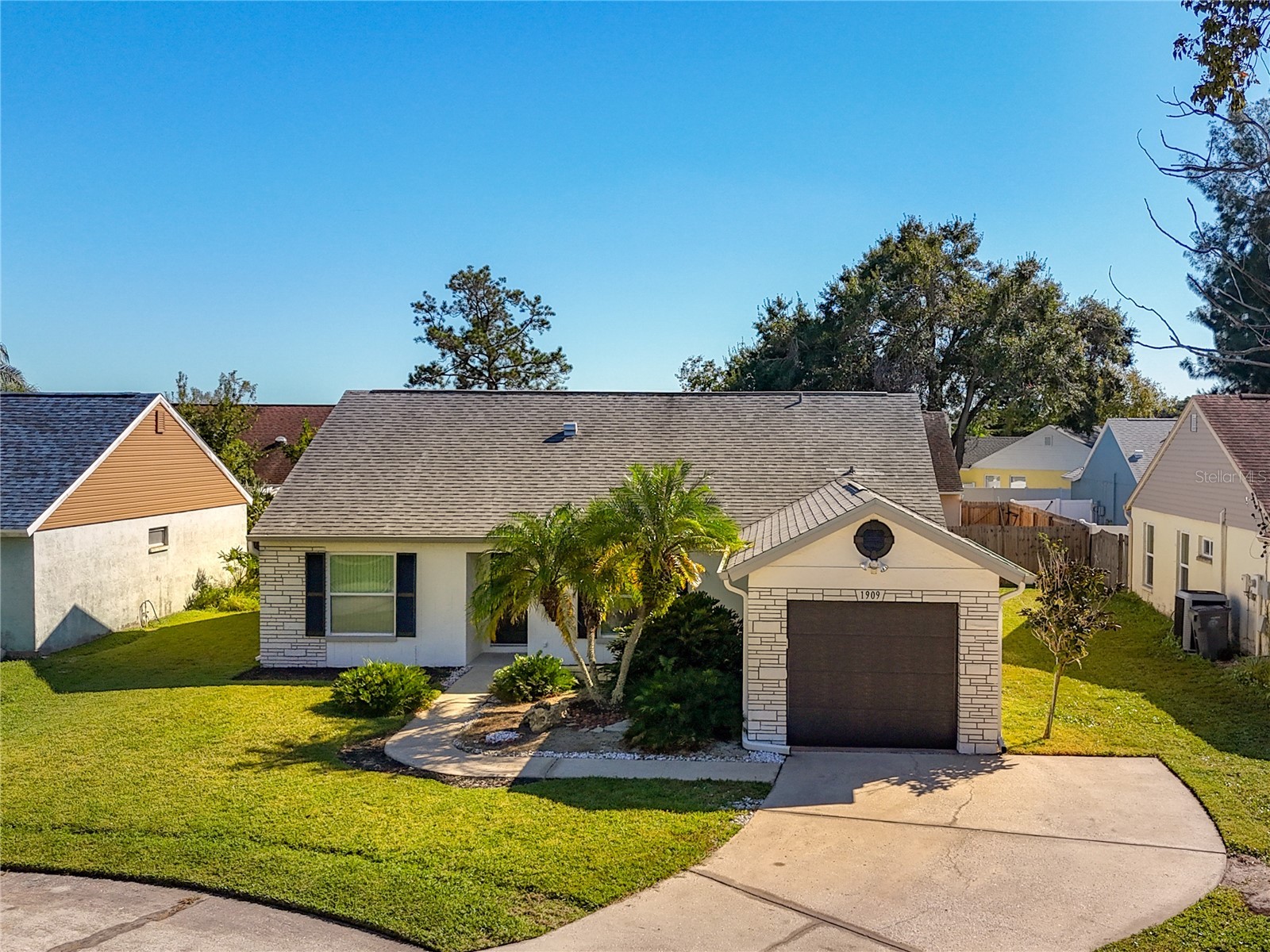 1909 Castle Bay Court Oldsmar FL 34677 TB8436254 image7