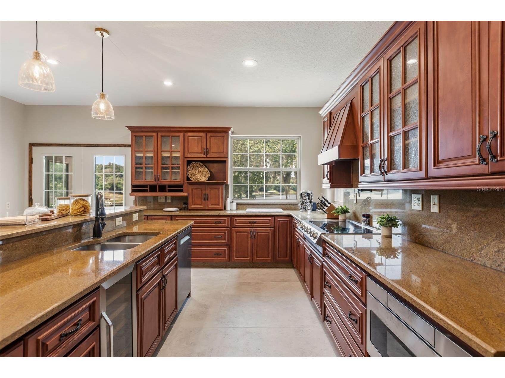 1909 Country Club Drive Eustis FL 32726 - LAKE NETTIE G5111651 image10
