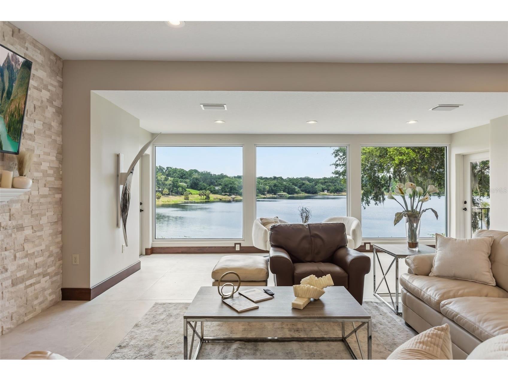 1909 Country Club Drive Eustis FL 32726 - LAKE NETTIE G5111651 image3