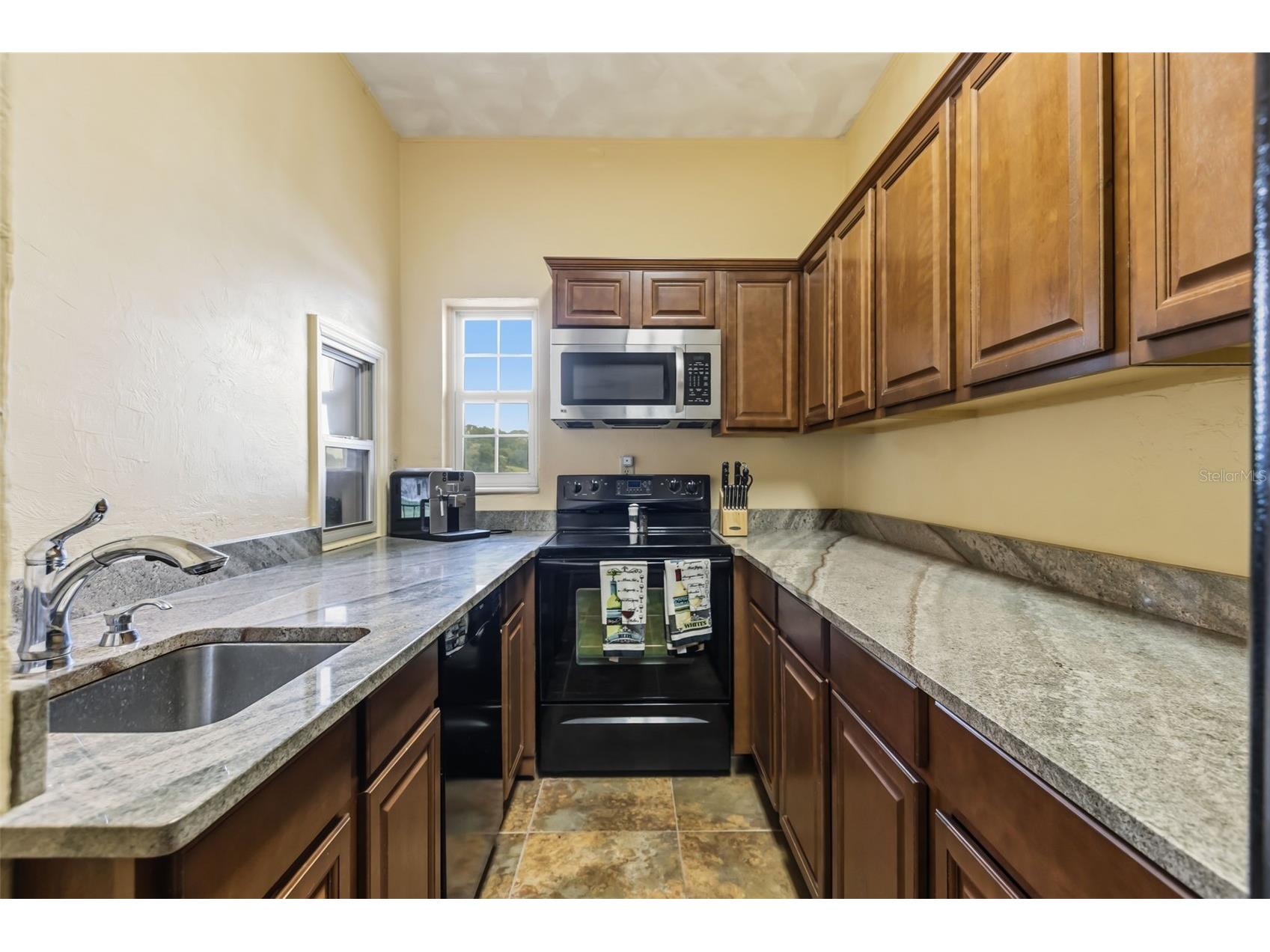 1909 Country Club Drive Eustis FL 32726 - LAKE NETTIE G5111651 image36