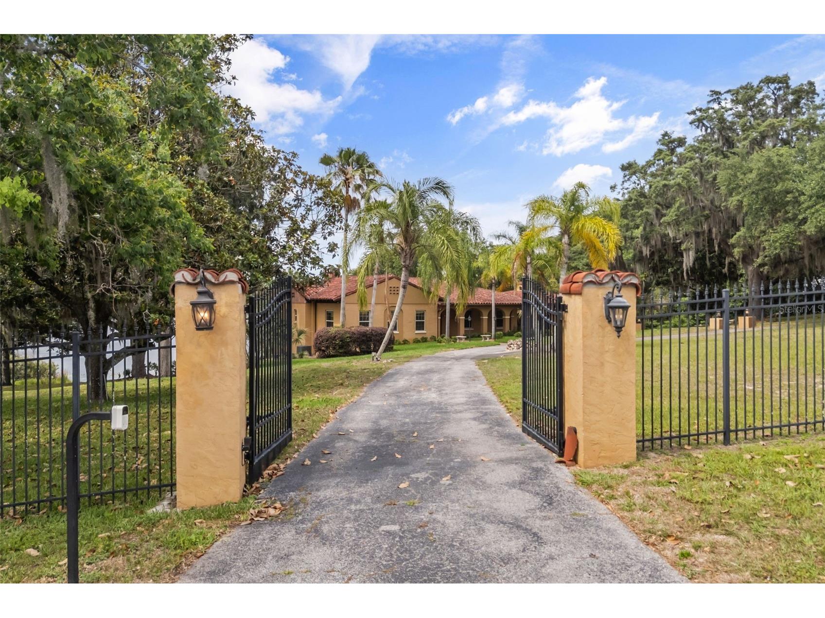 1909 Country Club Drive Eustis FL 32726 - LAKE NETTIE G5111651 image45