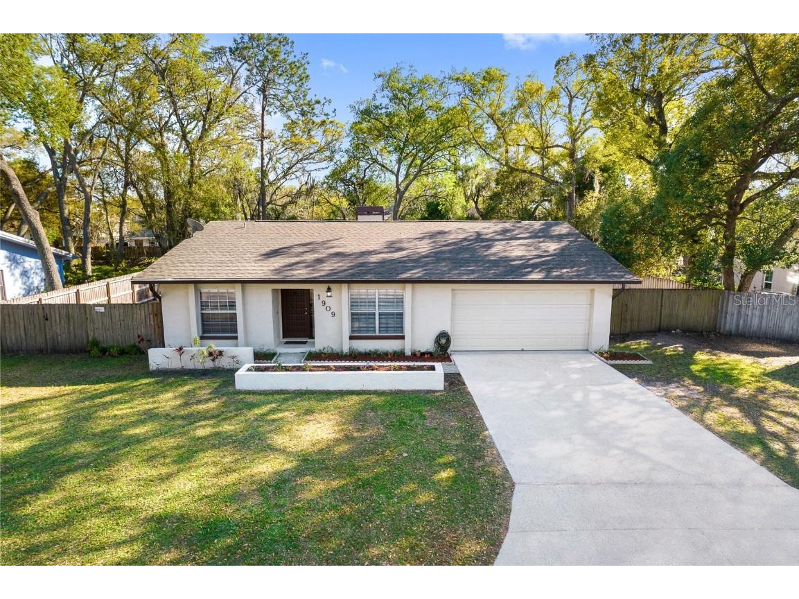 1909 Dove Field Place Brandon FL 33510 T3431241 image1