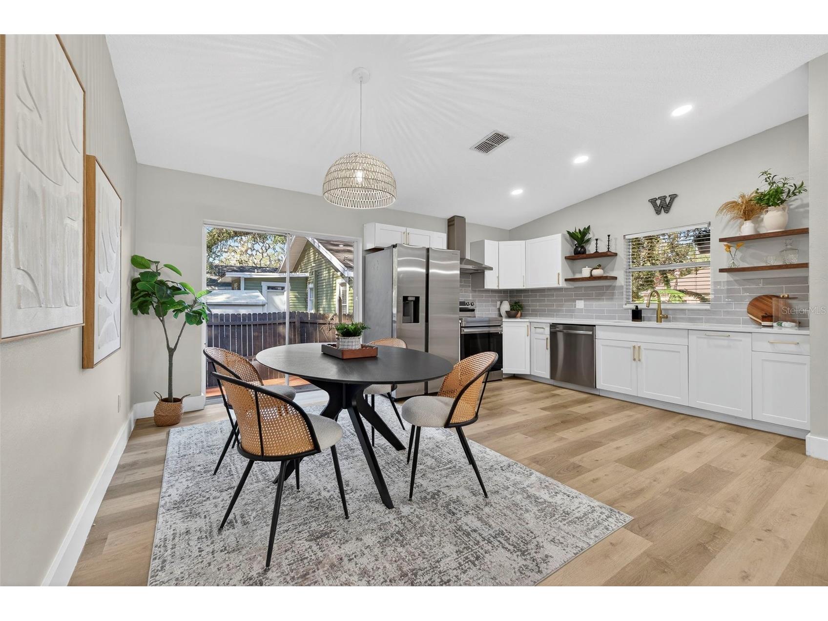 1909 E Henry Avenue Tampa FL 33610 TB8472298 image12