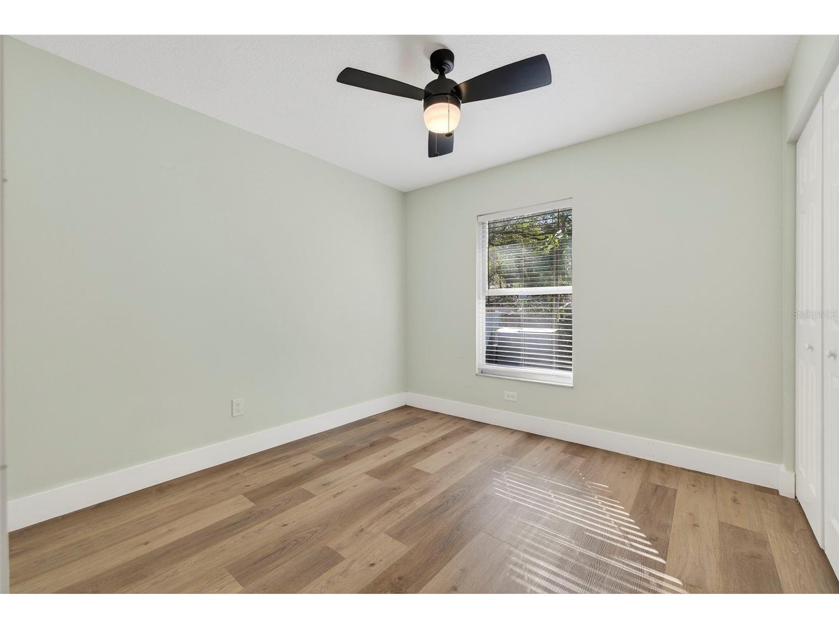 1909 E Henry Avenue Tampa FL 33610 TB8472298 image20
