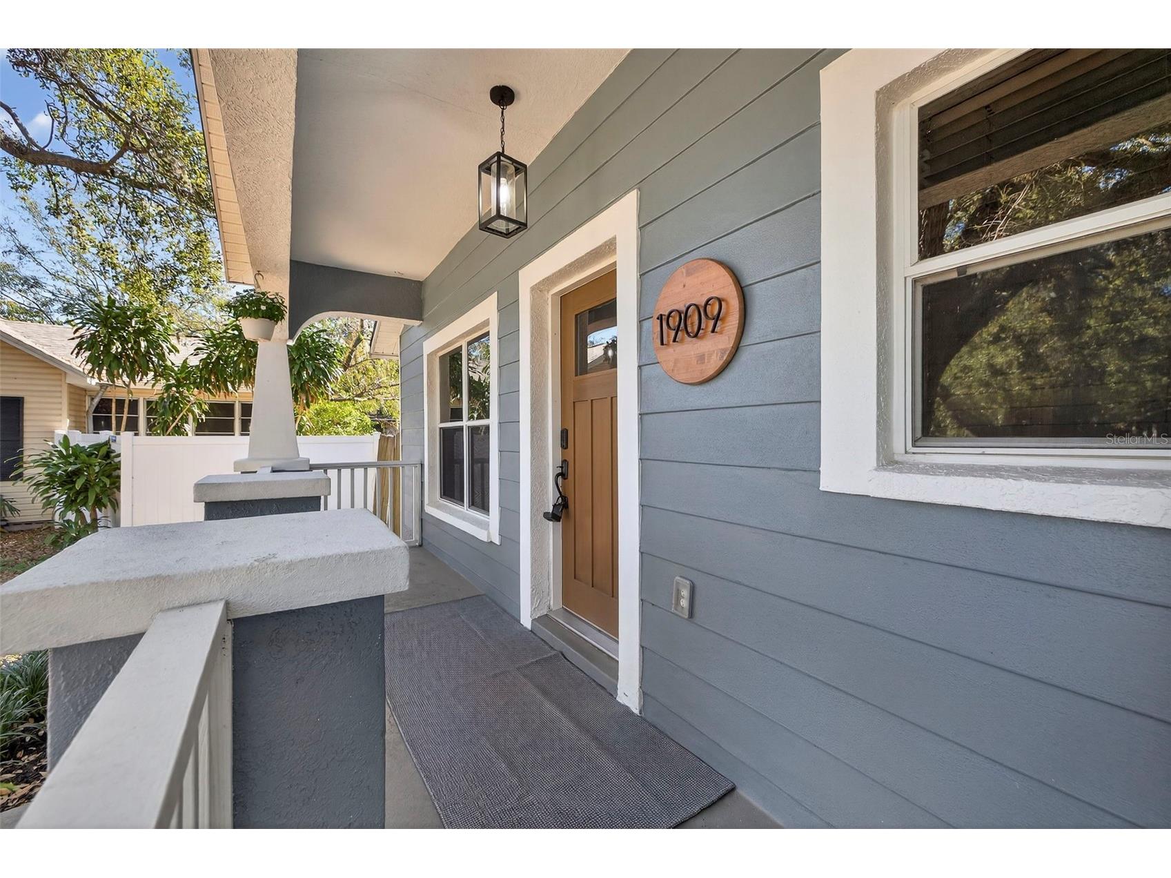 1909 E Henry Avenue Tampa FL 33610 TB8472298 image4