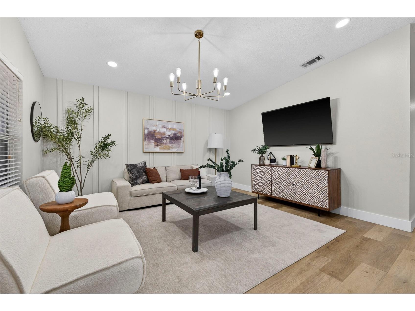 1909 E Henry Avenue Tampa FL 33610 TB8472298 image6