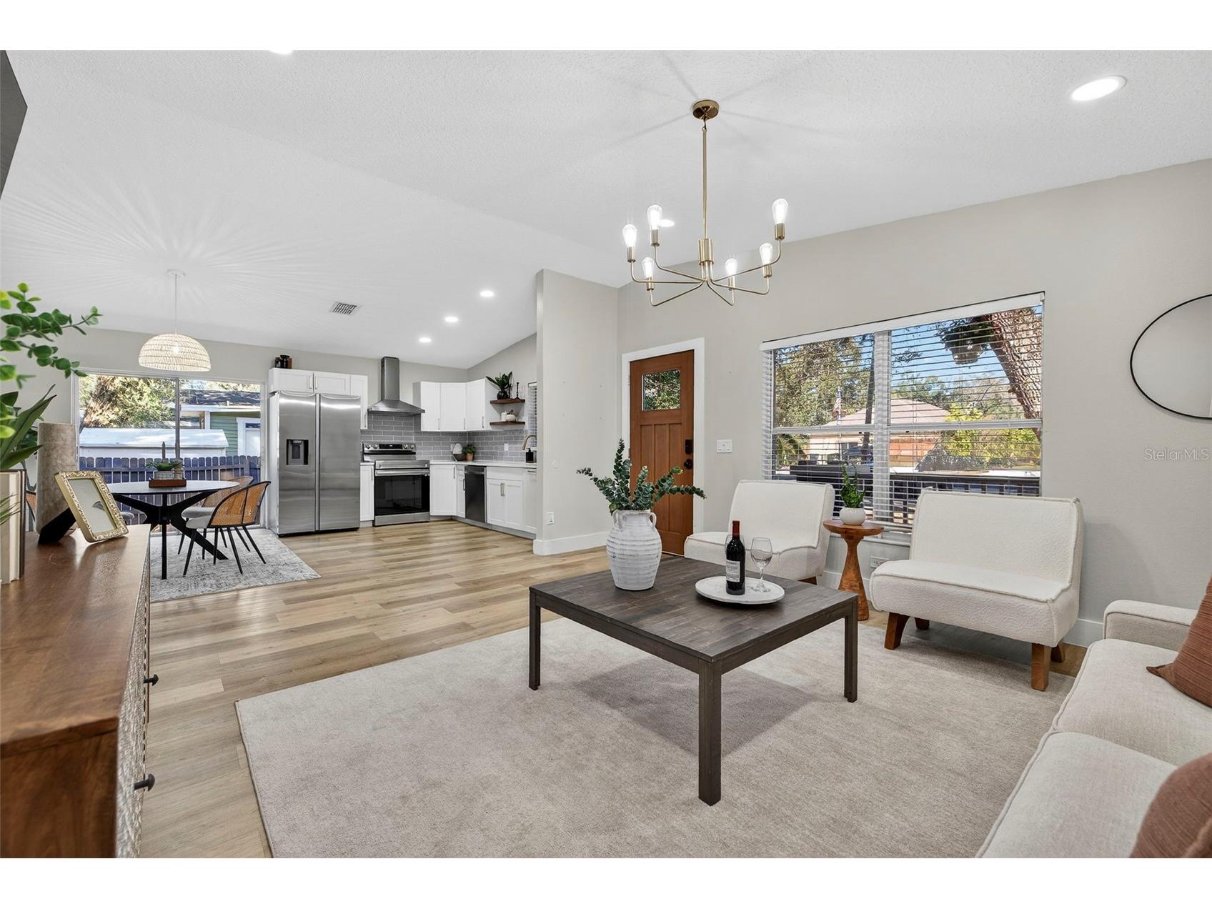 1909 E Henry Avenue Tampa FL 33610 TB8472298 image8