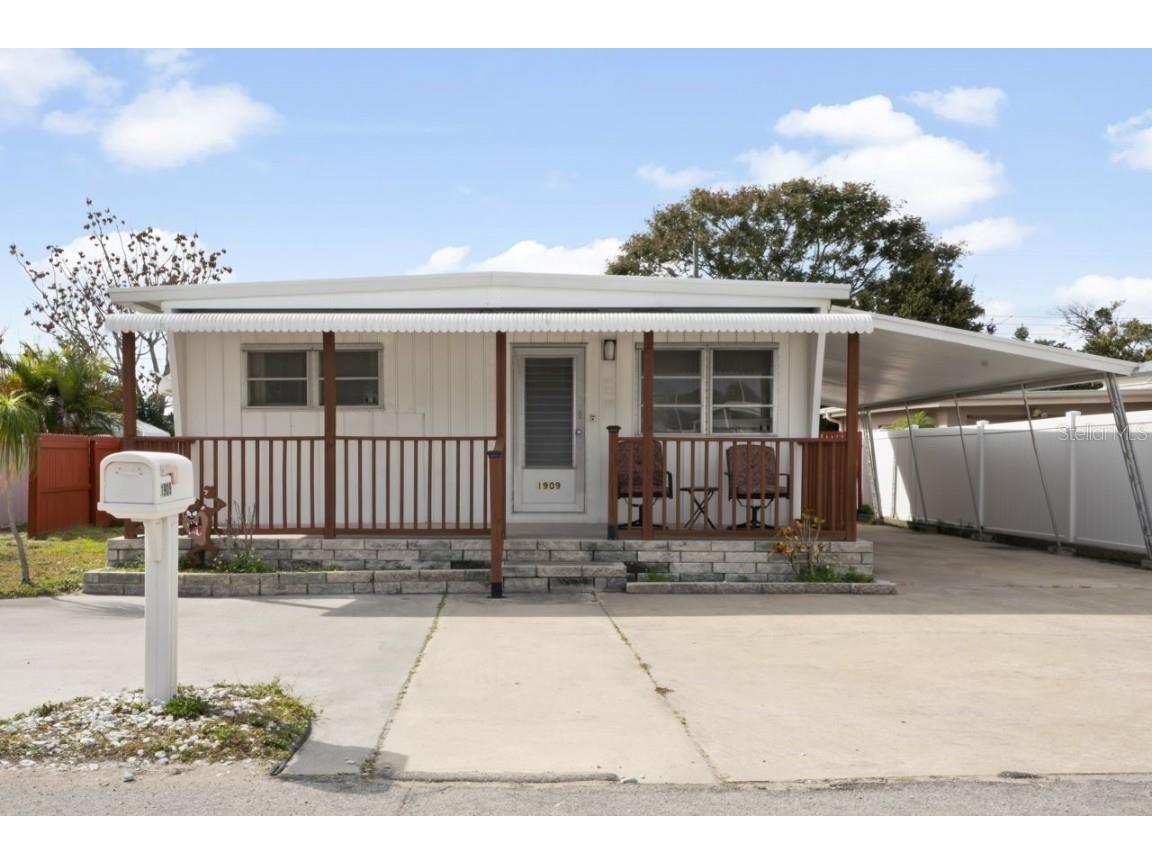 1909 Kepner Drive Holiday FL 34691 W7861892 image1