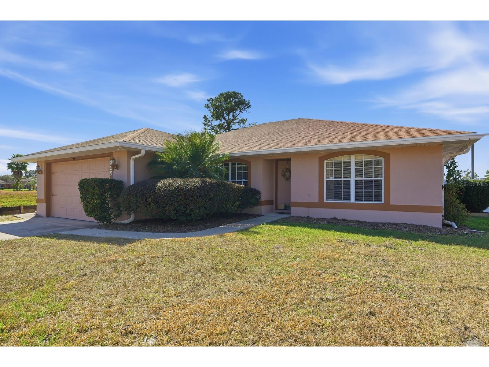 1909 Montebello Avenue Deltona FL 32738 V4948982 image1