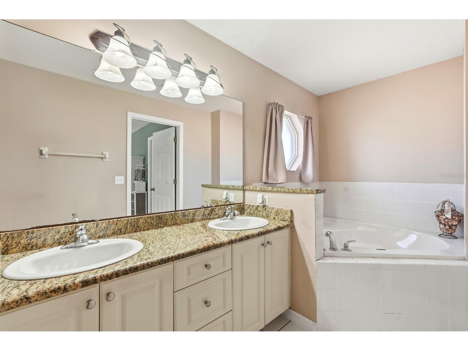 1909 Montebello Avenue Deltona FL 32738 V4948982 image23