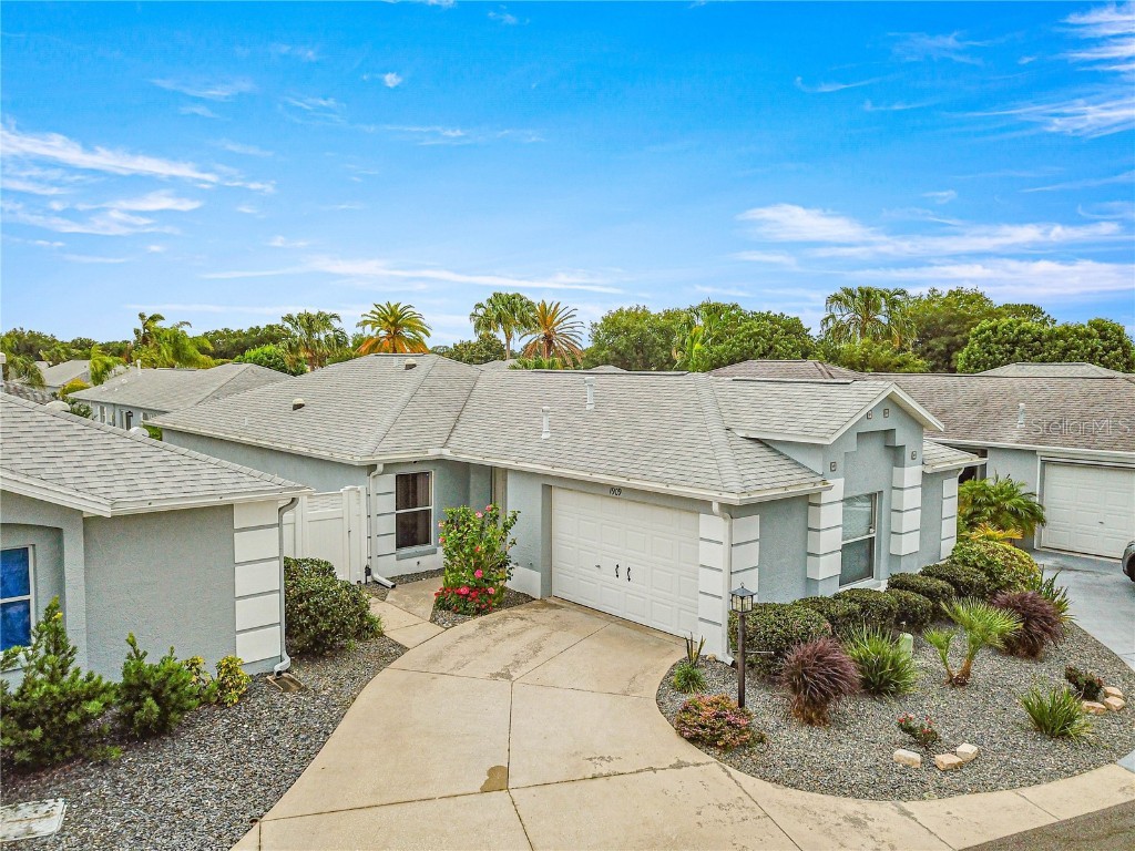 1909 Peachtree Avenue The Villages FL 32162 OM678441 image1