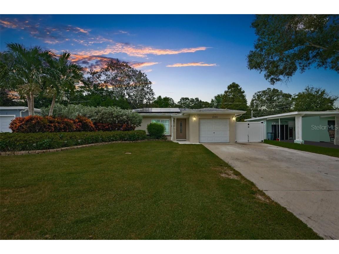 1909 Ridgewood Drive Clearwater FL 33763 TB8303329 image1