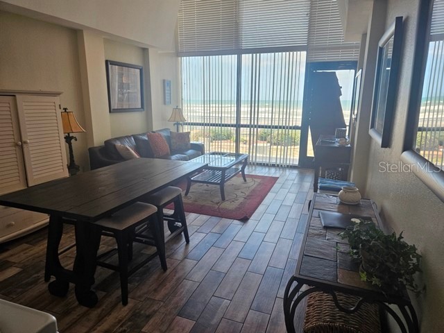 1909 S Atlantic Avenue #102 Daytona Beach FL 32118 - ATLANTIC OCEAN OM726612 image1