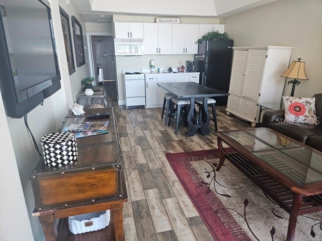 1909 S Atlantic Avenue #102 Daytona Beach FL 32118 - ATLANTIC OCEAN OM726612 image2