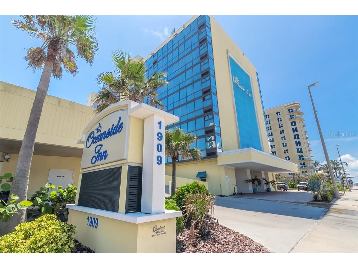 1909 S Atlantic Avenue #301 Daytona Beach Shores FL 32118 V4933048 image1