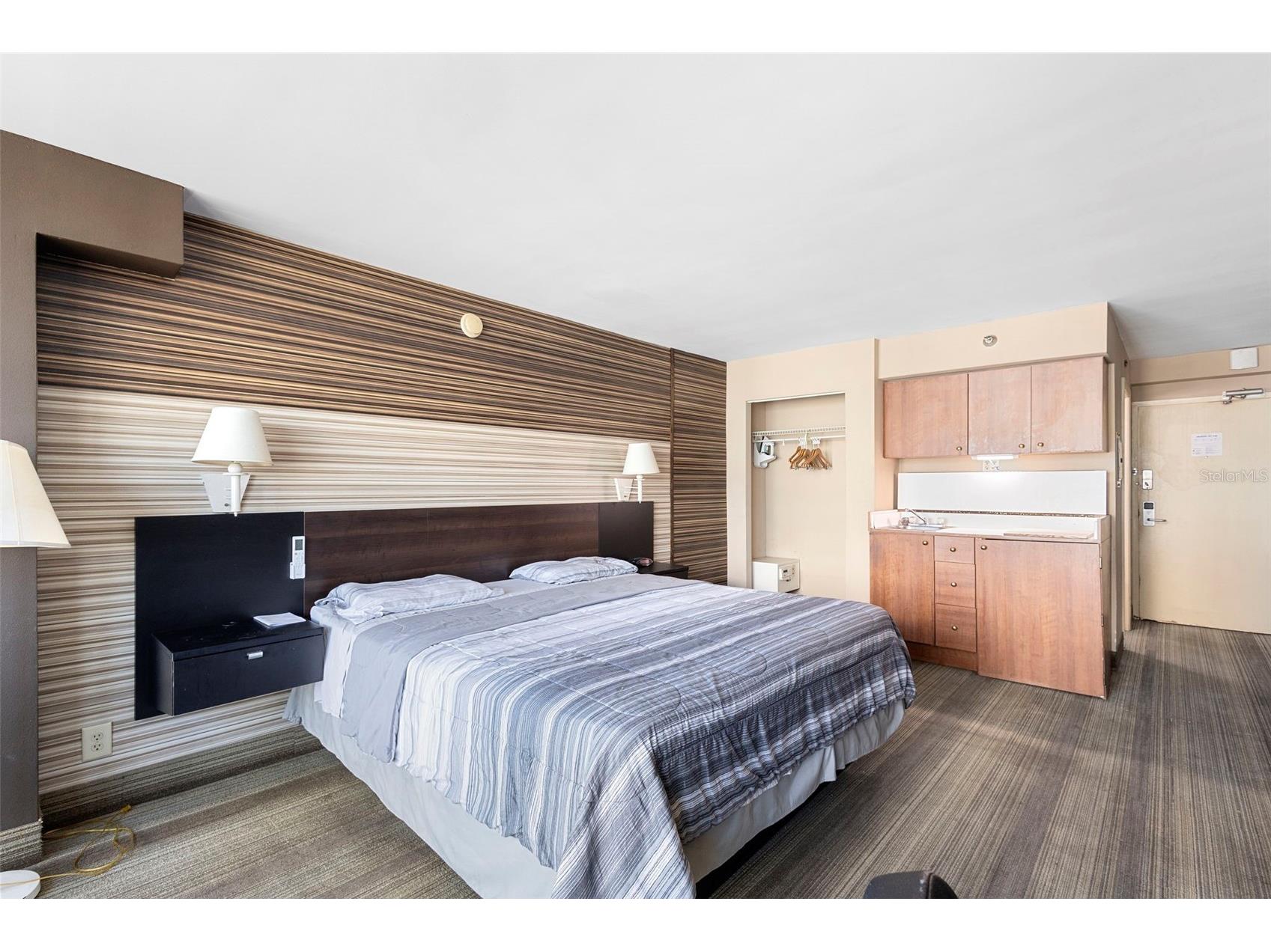 1909 S Atlantic Avenue #717 Daytona Beach FL 32118 - ATLANTIC OCEAN V4946444 image20