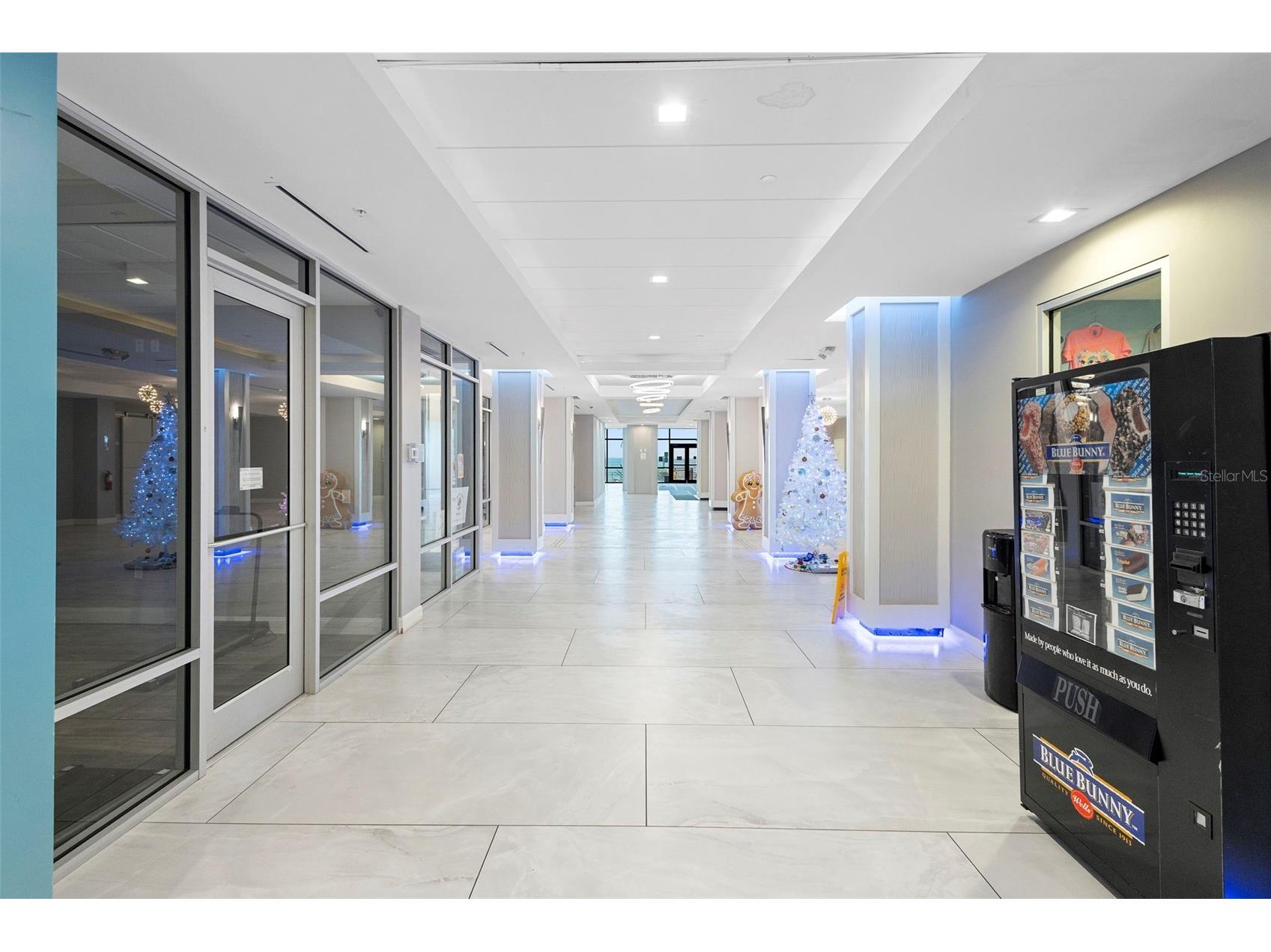 1909 S Atlantic Avenue #717 Daytona Beach FL 32118 - ATLANTIC OCEAN V4946444 image39