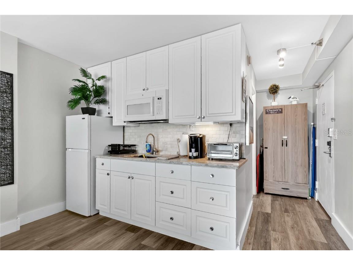 1909 S Atlantic Avenue #802 Daytona Beach Shores FL 32118 O6354615 image8