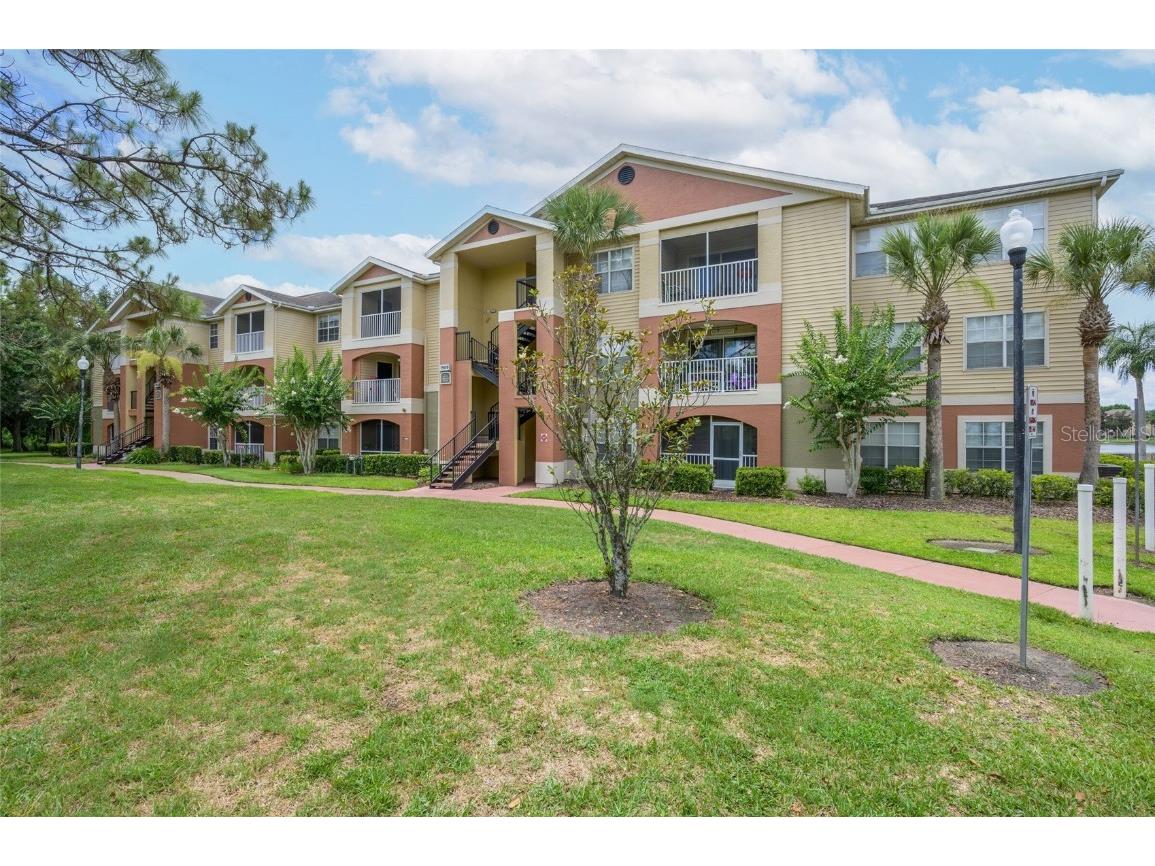 1909 Summer Club Drive #209 Oviedo FL 32765 A4613555 image1