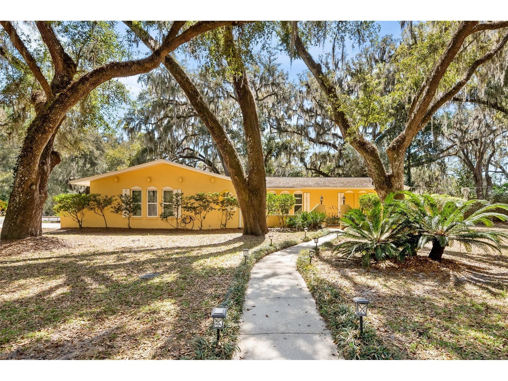 1909 SW 48th Avenue Gainesville FL 32608 GC538411 image1