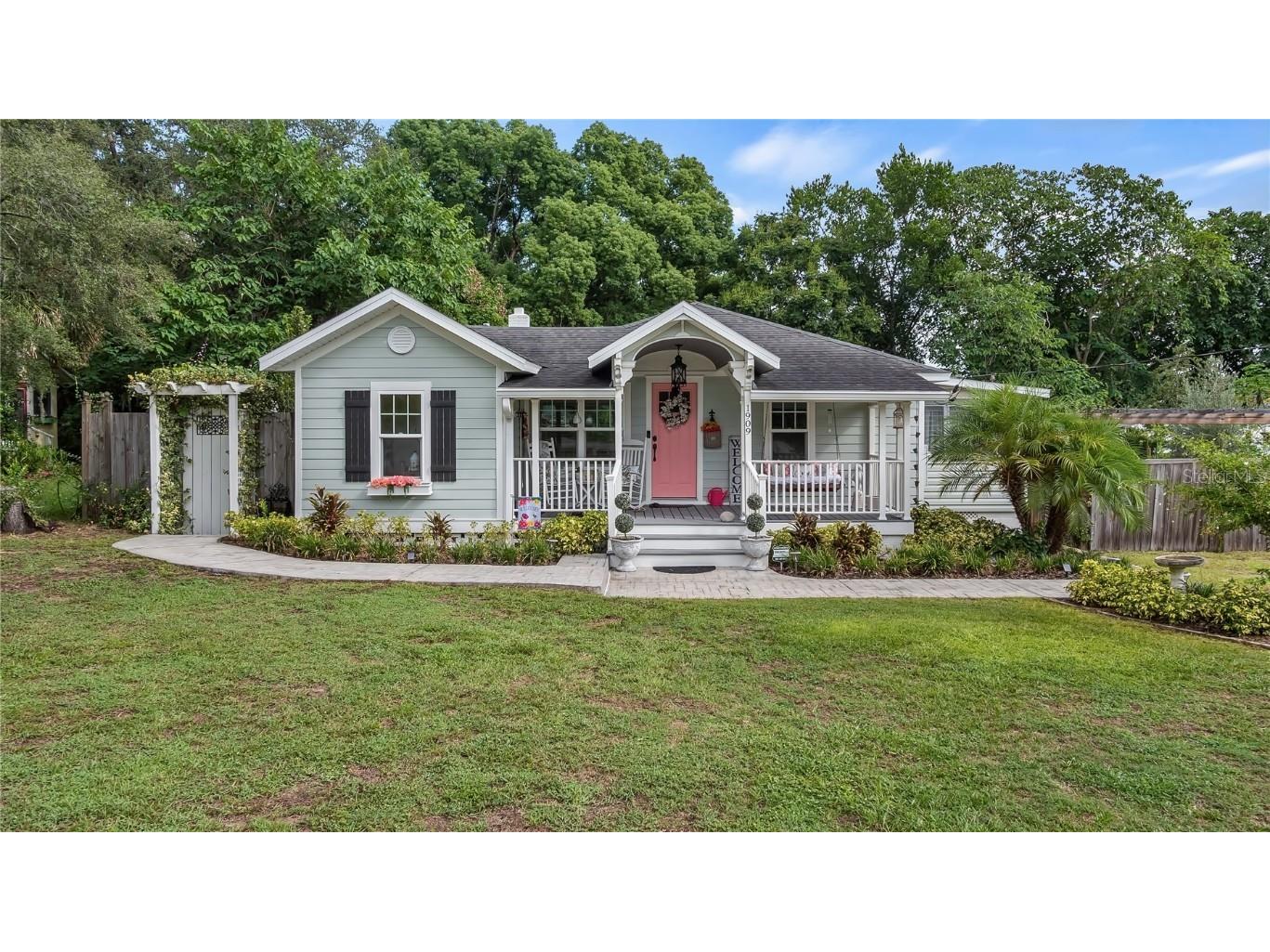 1909 Washington Avenue Eustis FL 32726 O6141057 image1