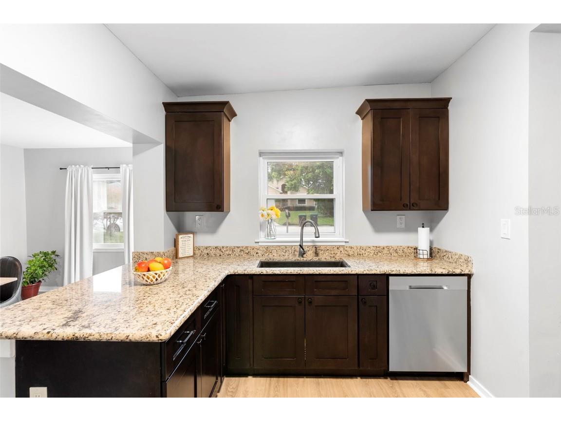 1909 White Avenue Orlando FL 32806 O6327807 image10