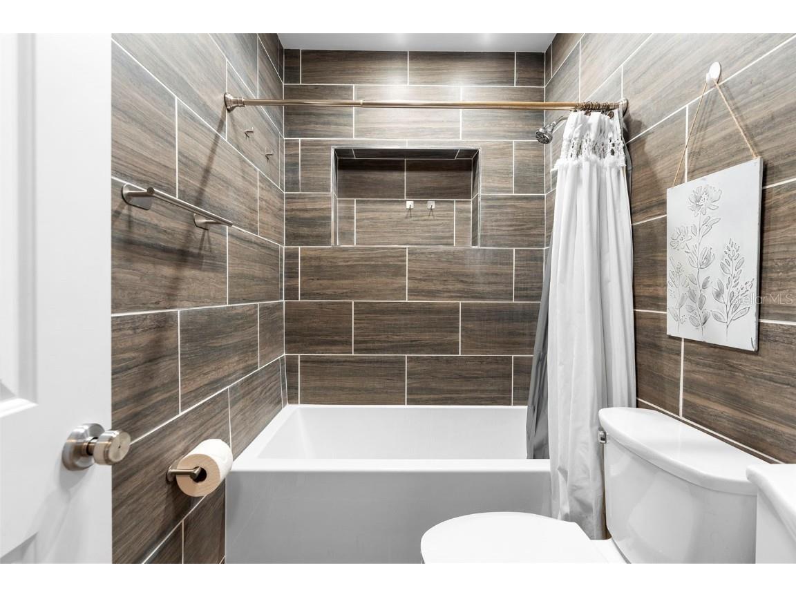 1909 White Avenue Orlando FL 32806 O6327807 image21