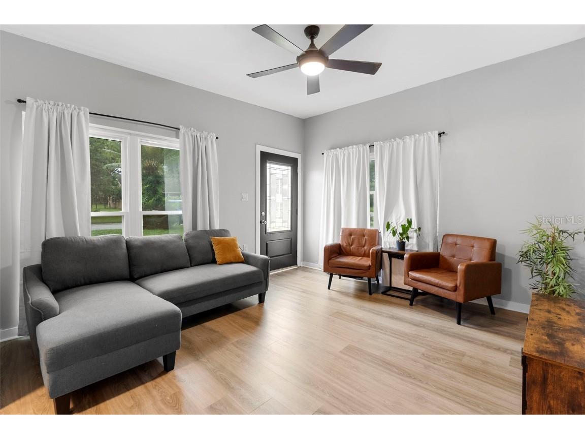 1909 White Avenue Orlando FL 32806 O6327807 image6