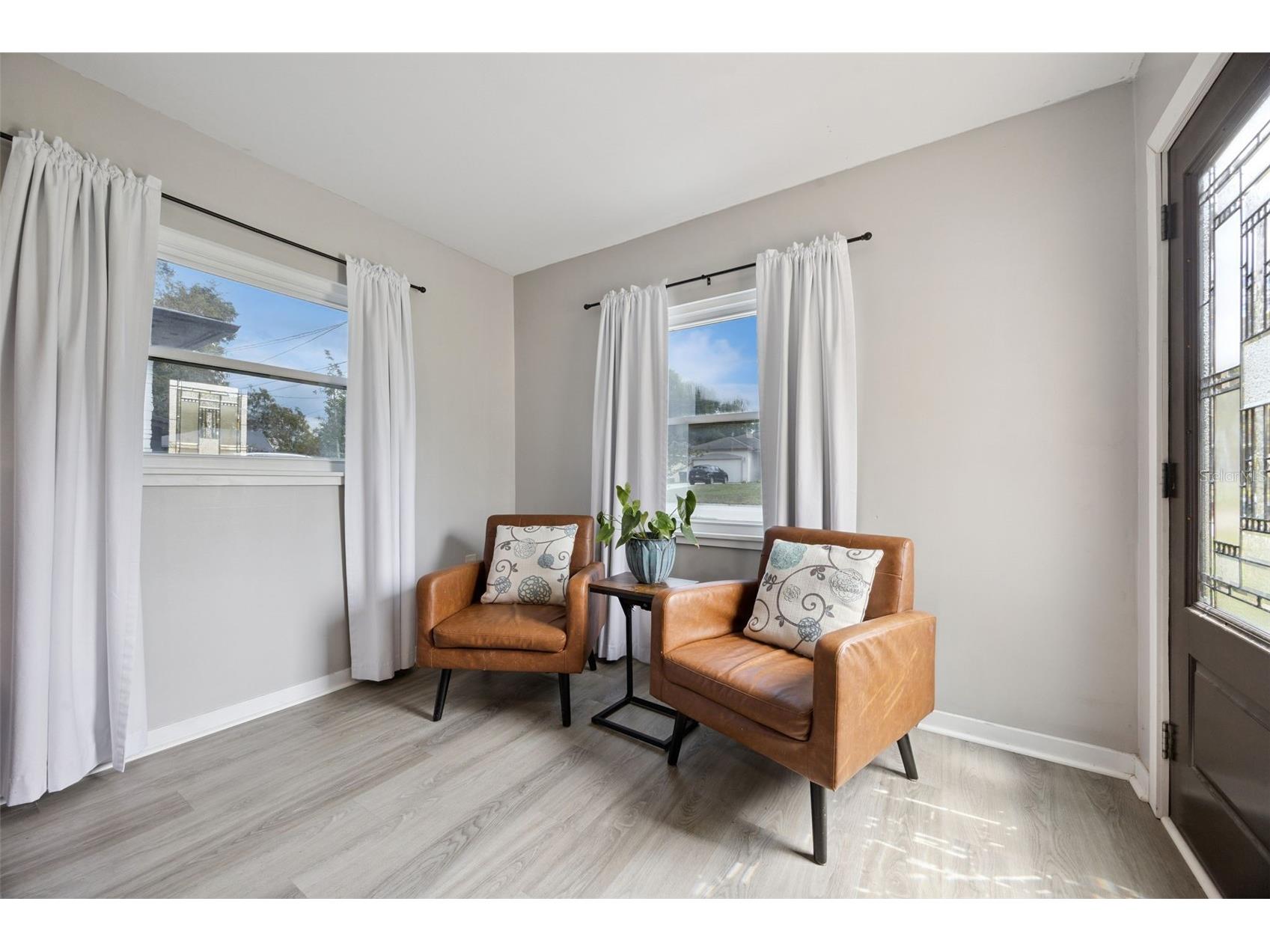 1909 White Avenue Orlando FL 32806 O6405549 image12