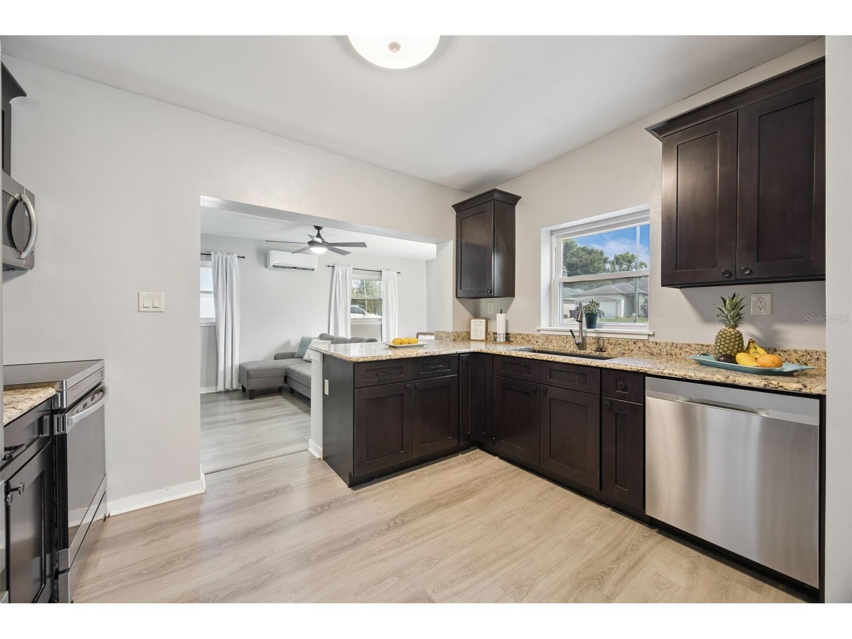 1909 White Avenue Orlando FL 32806 O6405549 image15