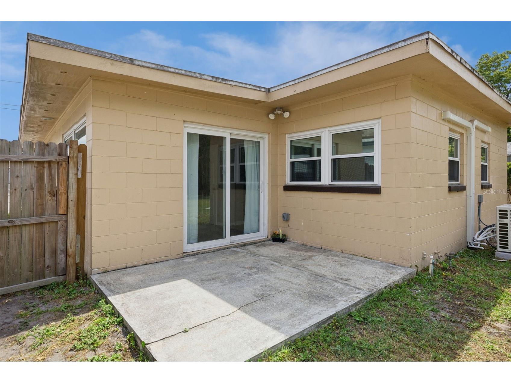 1909 White Avenue Orlando FL 32806 O6405549 image25