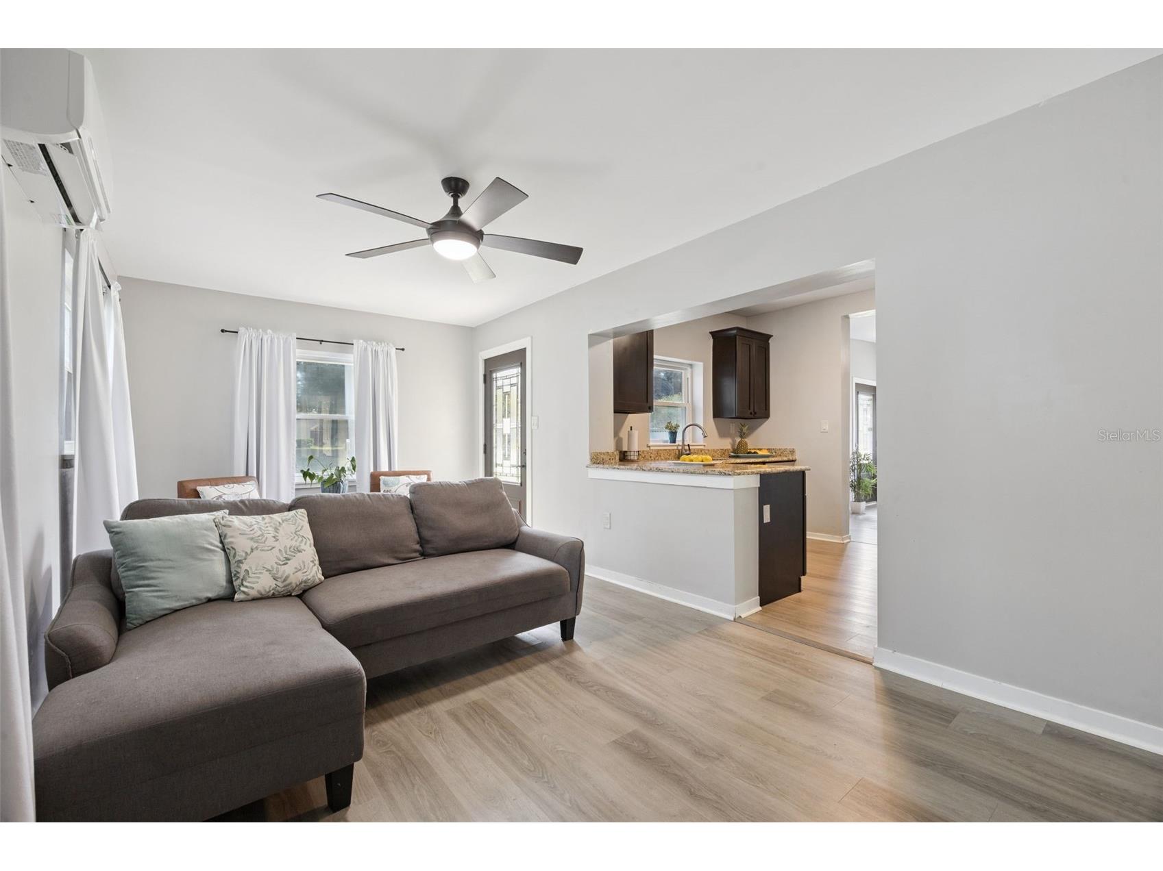 1909 White Avenue Orlando FL 32806 O6405549 image9