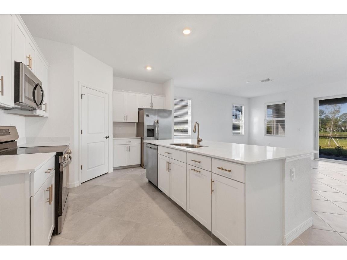 19095 Cabernet Court Venice FL 34293 A4665824 image8