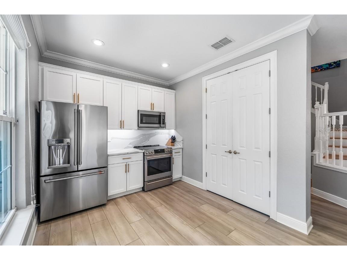 191 Banyan Bay Drive Saint Petersburg FL 33705 - LITTLE BAYOU ON TAMPA BAY TB8389966 image18