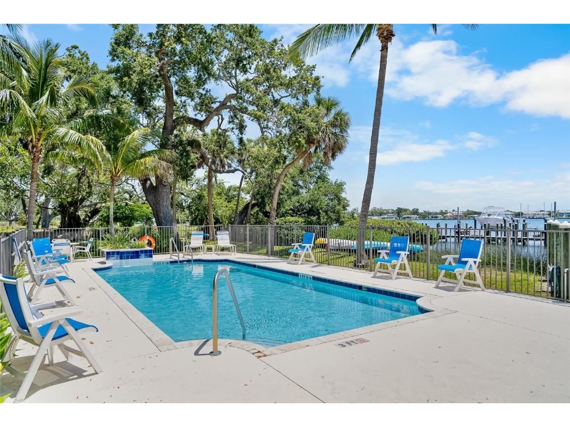 191 Banyan Bay Drive Saint Petersburg FL 33705 - LITTLE BAYOU ON TAMPA BAY TB8389966 image57