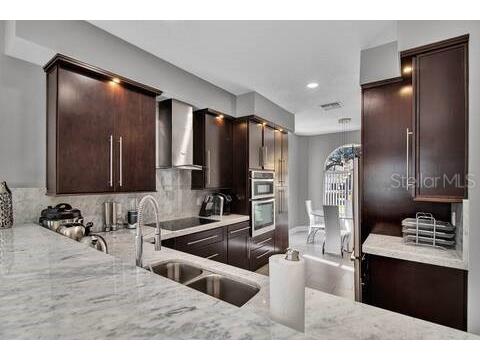 191 Club Villas Lane Kissimmee FL 34744 S5153220 image7