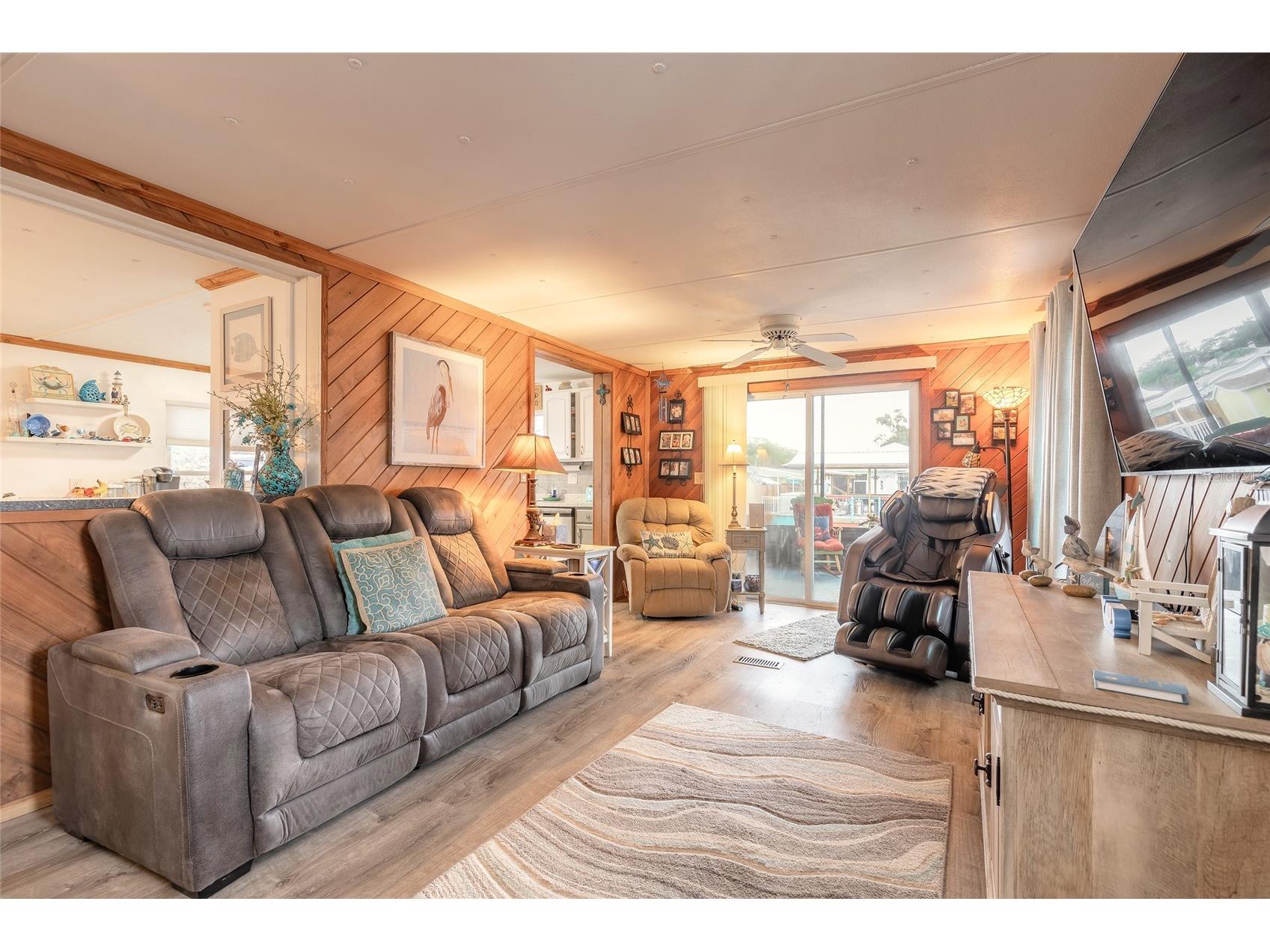 191 E Ariel Road Oak Hill FL 32759 V4947207 image46