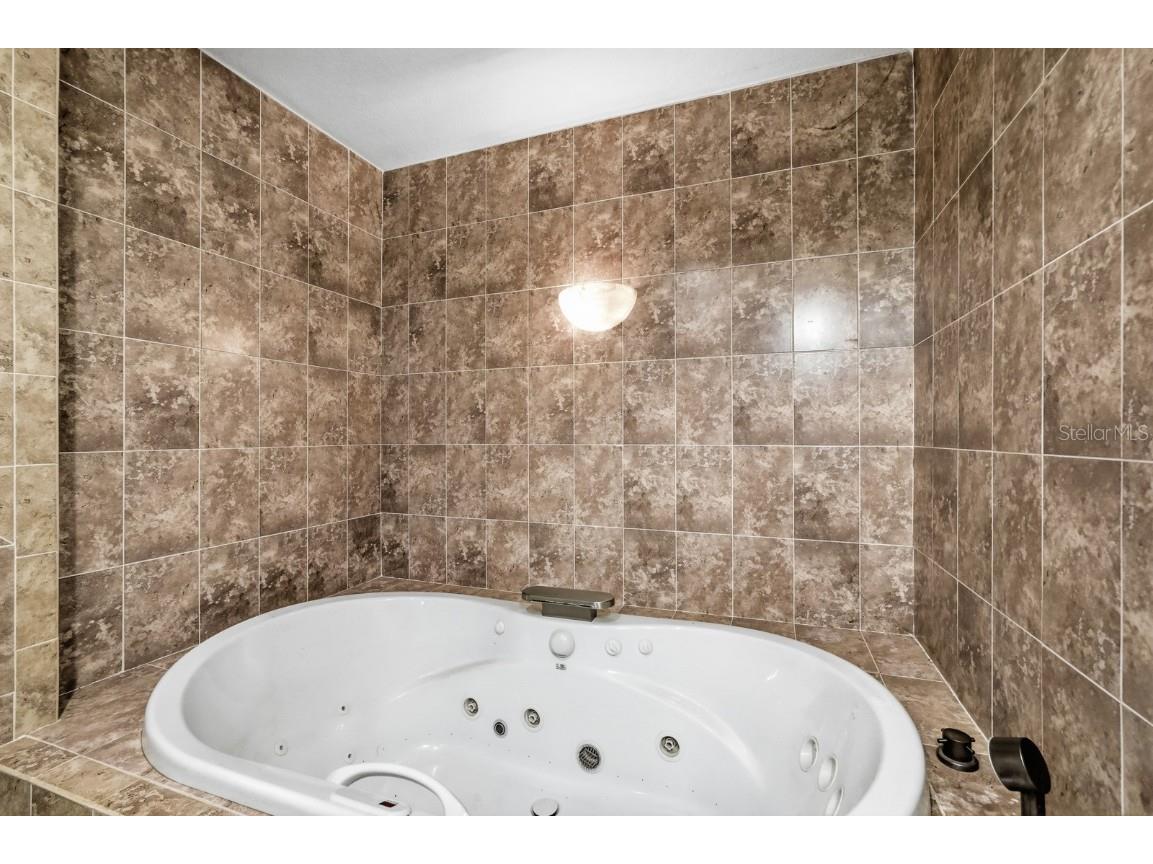 191 Howes Street Oak Hill FL 32759 FC314338 image32