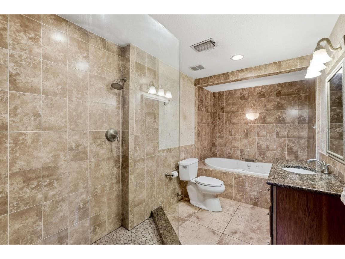 191 Howes Street Oak Hill FL 32759 FC314338 image33