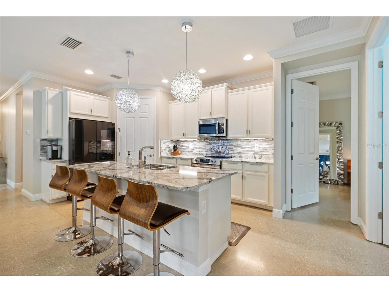 191 Maraviya Boulevard North Venice FL 34275 A4695019 image21