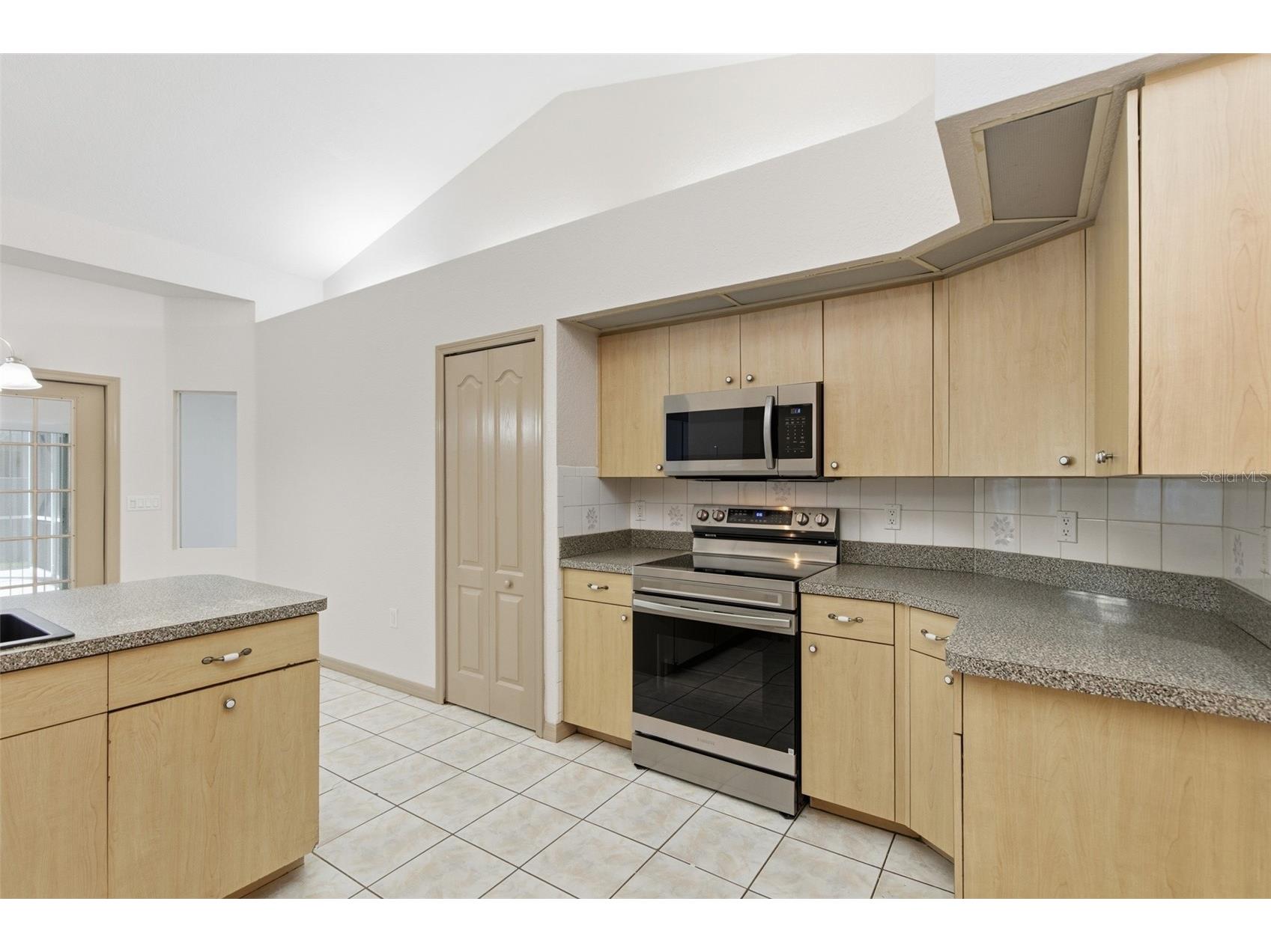 191 Rosemary Street Port Charlotte FL 33954 O6372125 image14