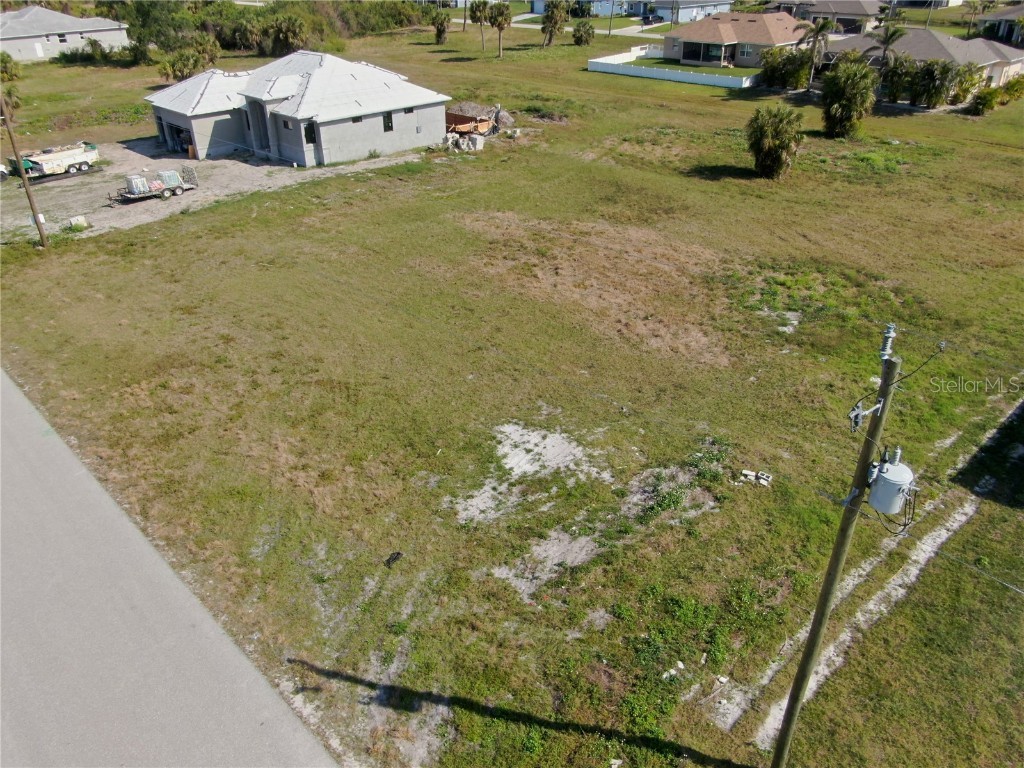 191 Rotonda Boulevard S Rotonda West FL 33947 D6140437 image4