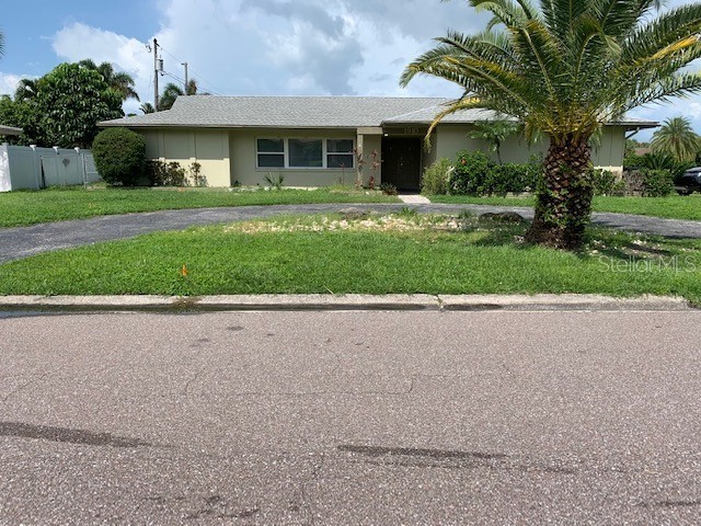 1910 Bayshore Drive Belleair Beach FL 33786 TB8492608 image1
