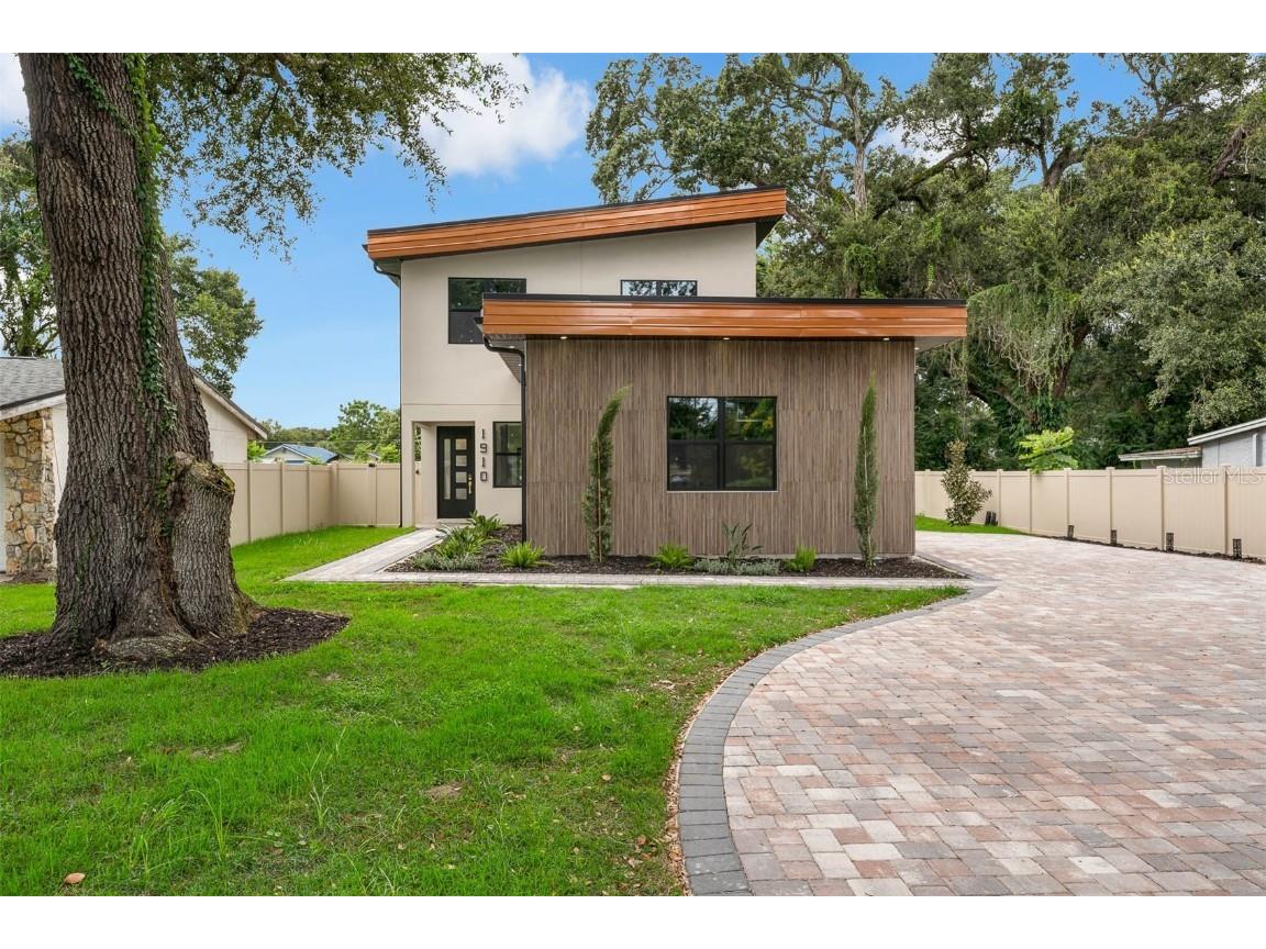 1910 Cloverlawn Avenue Orlando FL 32806 O6346197 image1