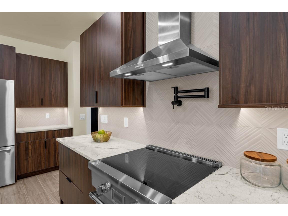 1910 Cloverlawn Avenue Orlando FL 32806 O6346197 image22