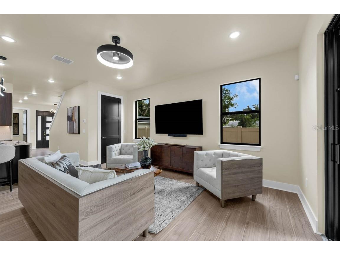 1910 Cloverlawn Avenue Orlando FL 32806 O6346197 image30