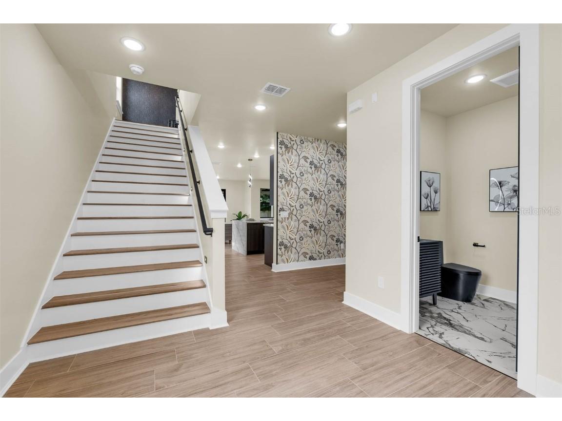 1910 Cloverlawn Avenue Orlando FL 32806 O6346197 image34