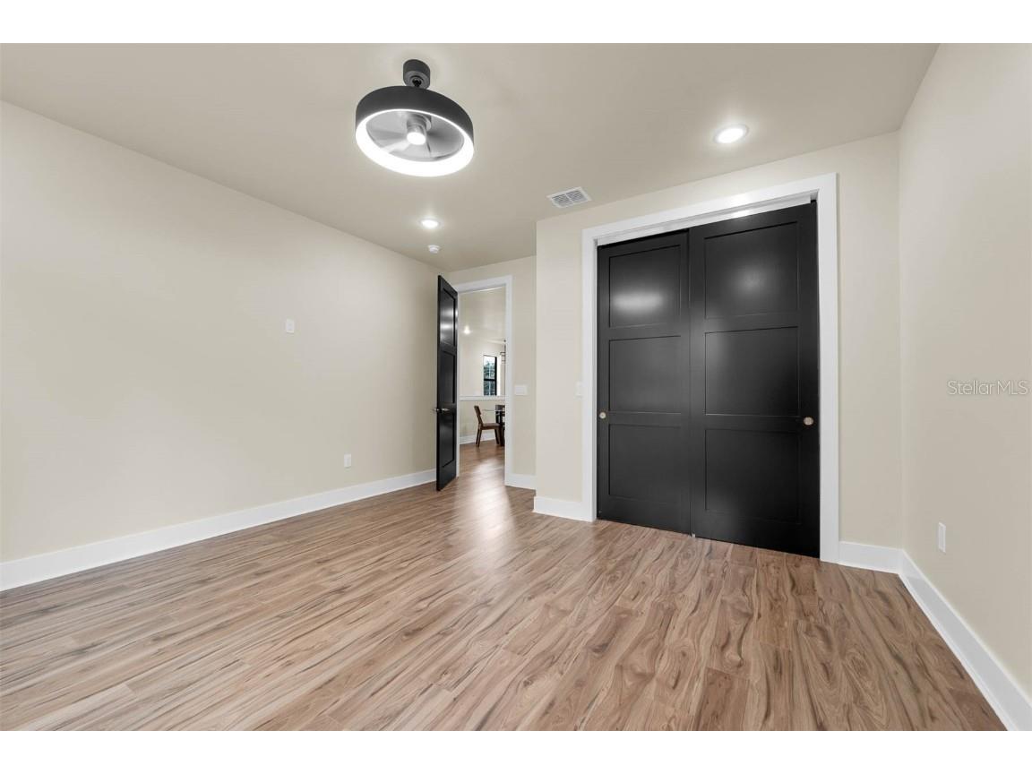 1910 Cloverlawn Avenue Orlando FL 32806 O6346197 image49